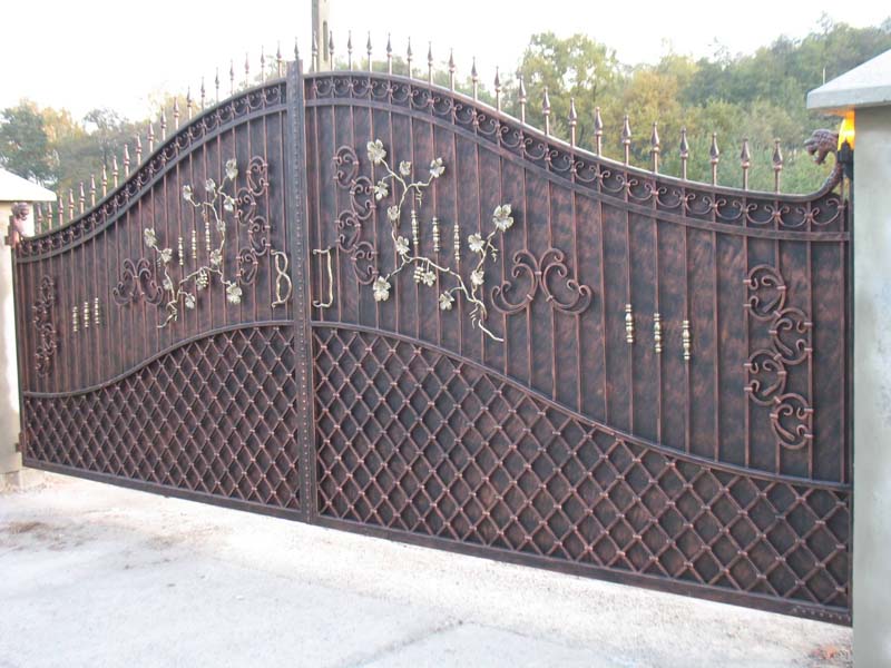 bunglow gates